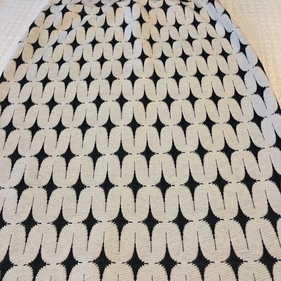 Beautiful women’s skirt! - Picture 10 of 10